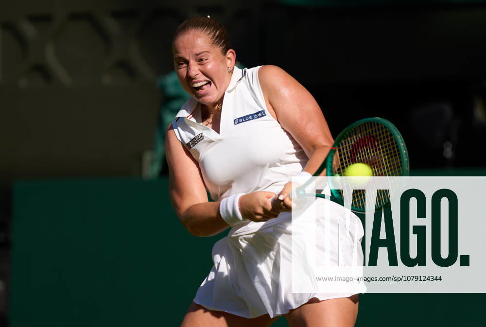 2026 Wimbledon, July 03, Day 5 LONDON, - JULY 3: Jelena Ostapenko of Latvia plays a shot against Aryna Sabalenka during their third round match at 2026 Wimbledon, July 03, Day 5 at The all England club, Wimbledon on July 3, 2026 in London, GBR. London The all England club, Wimbledon GBR