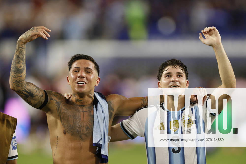 Argentina v Cabo Verde: Round of 32 - FIFA World Cup, WM, Weltmeisterschaft, Fussball 2026 Enzo Fernandez and Julian Alvarez of Argentina celebrate after winning the FIFA World Cup 2026 Round Of 32 match between Argentina and Cabo Verde at Miami Stadium on July 3, 2026 in Miami Gardens, United States. Miami Gardens Miami Stadium FL United States