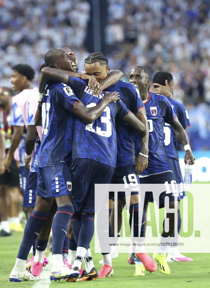 (260704) -- MIAMI, July 4, 2026 -- Sidny Lopes Cabral (No.13) of Cabo Verde celebrates scoring in the extra time during the round of 32 match between Argentina and Cabo Verde at the 2026 FIFA World Cup, WM, Weltmeisterschaft, Fussball at Miami Stadium, Miami, the United States, July 3, 2026. ) (SP)U.S.-MIAMI-FOOTBALL-FIFA WORLD CUP-ROUND OF 32-ARGENTINA VS CABO VERDE ZhangxChen