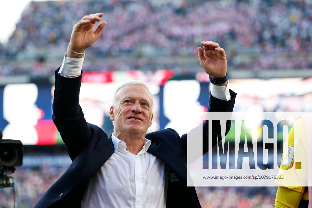PHILADELPHIA STADIUM PHILADELPHIA PENNSYLVANIA USA 04.07.2026 FIFA MISTRZOSTWA SWIATA 2026 W PILKA NOZNA W USA MECZ GRUPA 1 8 FRANCE FRANCJA I AND PARAGUAY PARAGWAJ FIFA World Cup, WM, Weltmeisterschaft, Fussball 2026 Round of 16 match between Paraguay and France at Philadelphia Stadium on July 04, 2026 in Philadelphia, Pennsylvania. N Z France manager Didier Deschamps reacts after match KAMIL KRZACZYNSKI PILKA NOZNA FIFA WORLD CUP 2026 MS MISTRZOSTWA SWIATA W PILCE NOZNEJ MUNDIAL USA KANADA MEKSYK 2026 NEWSPIX.PL --- newspix.pl KSK