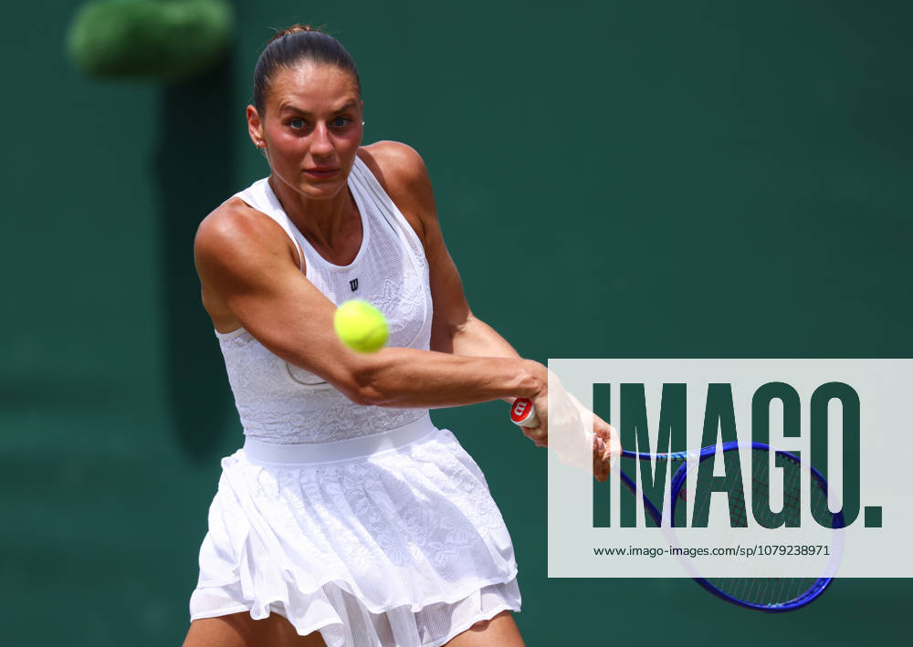 Wimbledon Championships 2026, Day 8, AELTC Wimbledon, London, UK - 06 07 2026 Marta Kostyuk (UKR) in action during her fourth round match against Ashlyn Krueger (USA) in the 2026 Wimbledon Championships at the AELTC London London AELTC Wimbledon London GBR, UK NEWSPAPERS OUT
