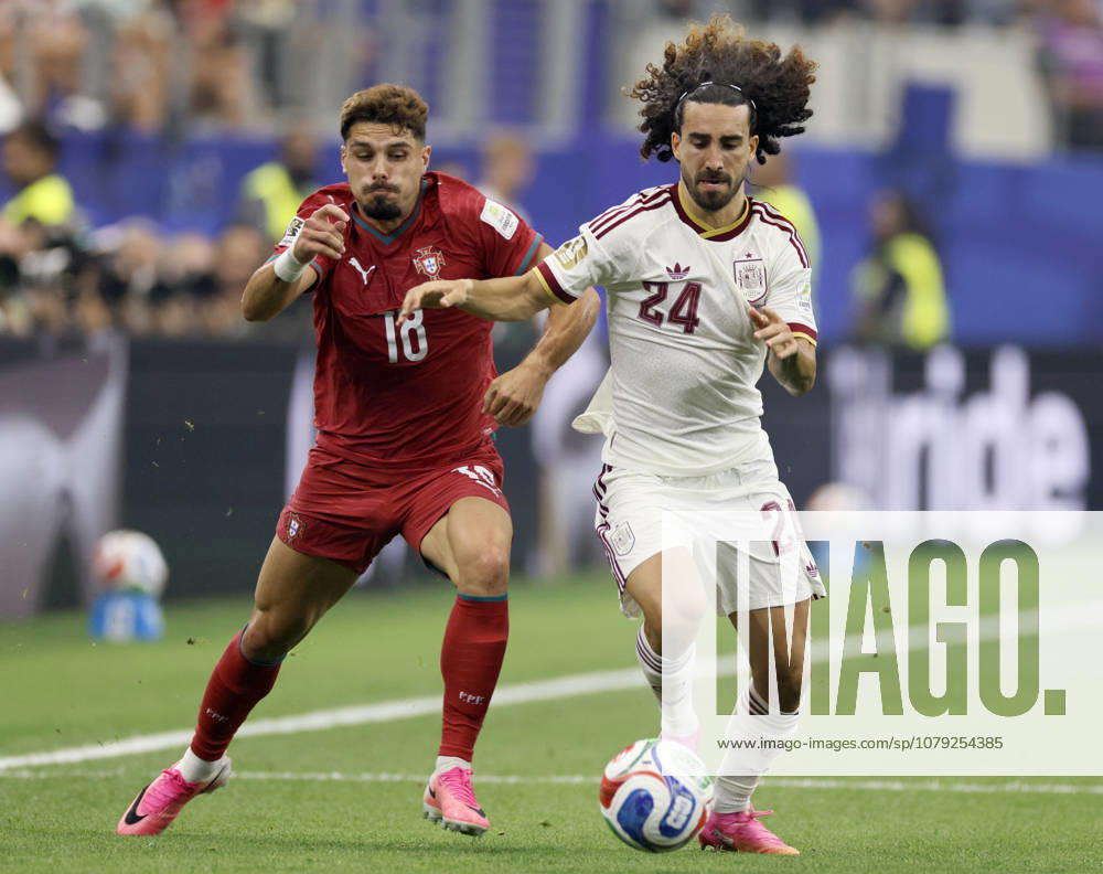 Portugal v Spain: Round of 16 - FIFA World Cup, WM, Weltmeisterschaft, Fussball 2026 Marc Cucurella of Spain and Pedro Neto of Portugal challenge during the FIFA World Cup 2026 Round Of 16 match between Portugal and Spain at Dallas Stadium on July 6, 2026 in Arlington, United States. Arlington Dallas Stadium TX United States