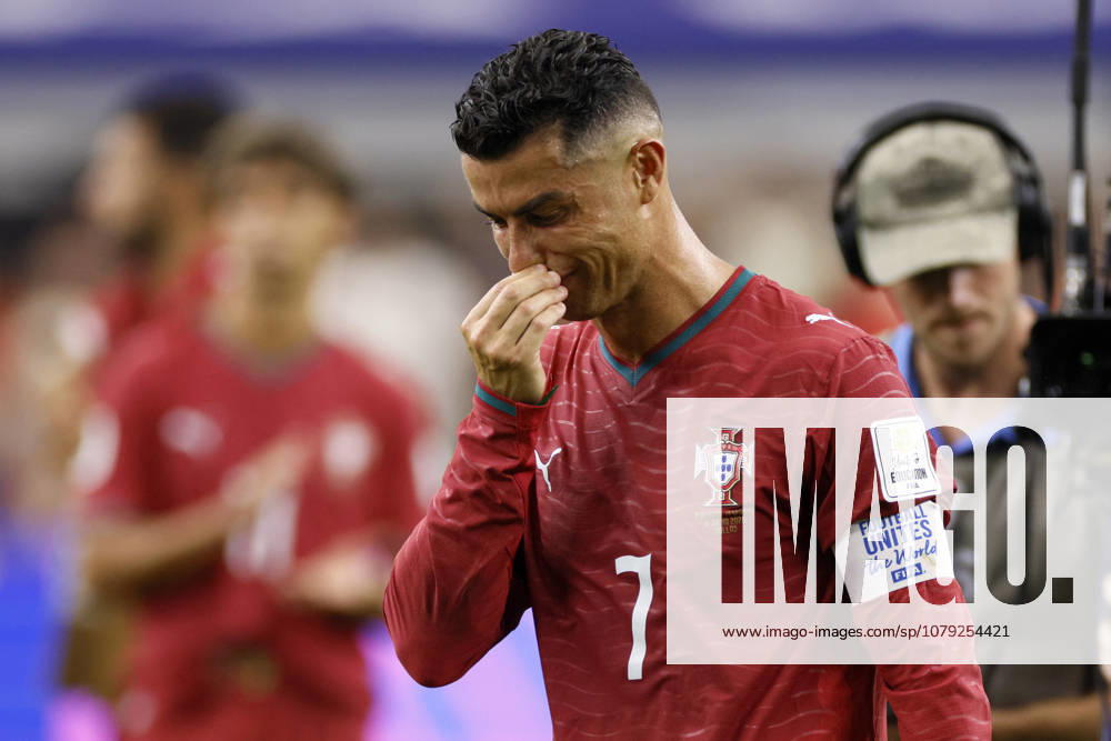 Portugal v Spain: Round of 16 - FIFA World Cup, WM, Weltmeisterschaft, Fussball 2026 Cristiano Ronaldo of Portugal in tears after the FIFA World Cup 2026 Round Of 16 match between Portugal and Spain at Dallas Stadium on July 6, 2026 in Arlington, United States. Arlington Dallas Stadium TX United States