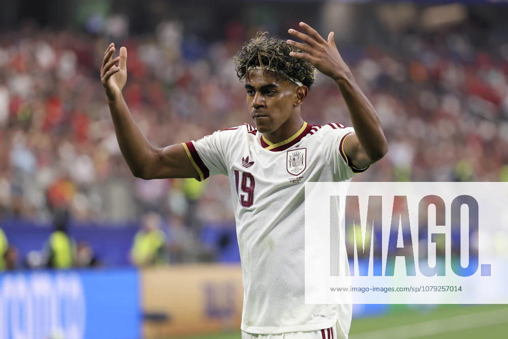 Portugal v Spain: Round of 16 - FIFA World Cup, WM, Weltmeisterschaft, Fussball 2026 Lamine Yamal of Spain reacts during the FIFA World Cup 2026 Round Of 16 match between Portugal and Spain at Dallas Stadium on July 6, 2026 in Arlington, United States. Arlington Dallas Stadium TX United States