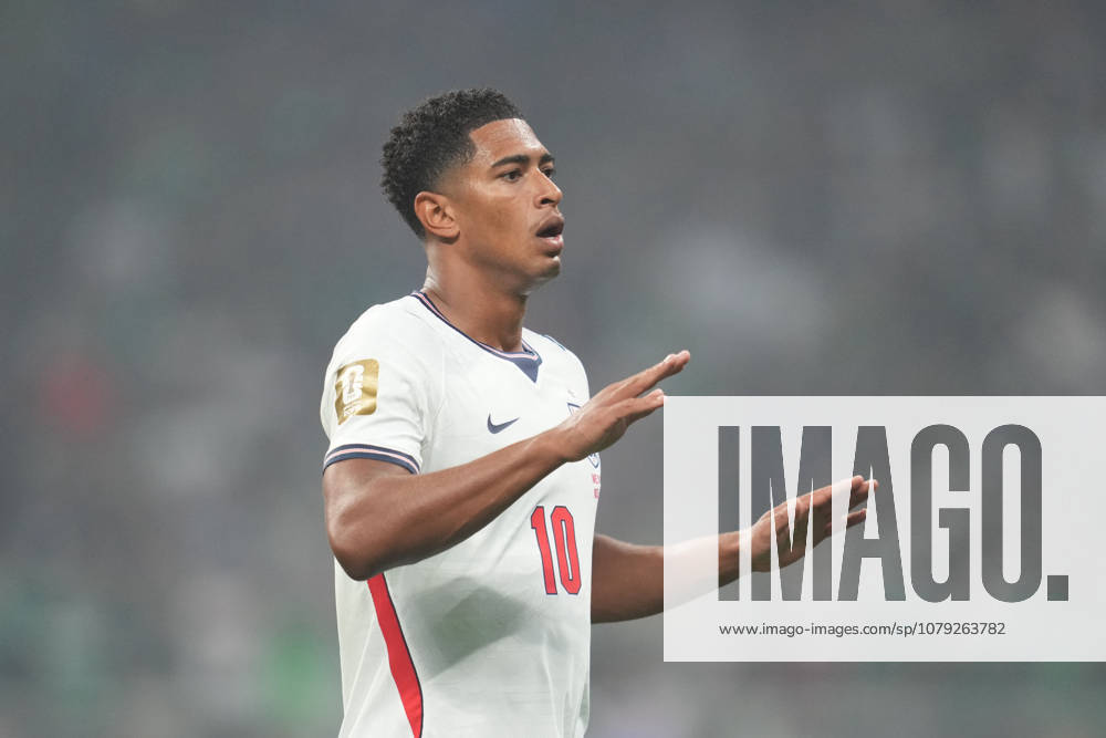 Jude Bellingham of England during the Round of 16 match between Mexico and England at the 2026 FIFA World Cup, Azteca Stadium, Mexico City, on July 5, 2026. Photo by DeFodi Images, Thor Wegner