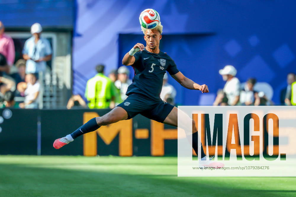United States of America defender Antonee Robinson (5) during the match between USA and Belgium in the World Cup 2026 at Seattle Stadium, Seattle, Washington Seattle USA - ZUMAj111 20260706_zsp_j111_025