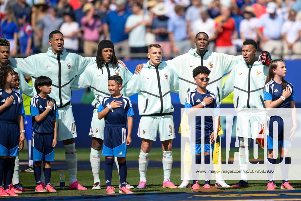 Soccer, 2026 World Cup, 20260709, France vs. Morocco. Pictured from left: William SALIBA (France, 17), Jules KOUNDE (France, 5), Lucas DIGNE (France, 3), 16, Kylian MBAPPE (France, 10) during the national anthem at Foxborough, Boston Stadium, Massachusetts, United States of America