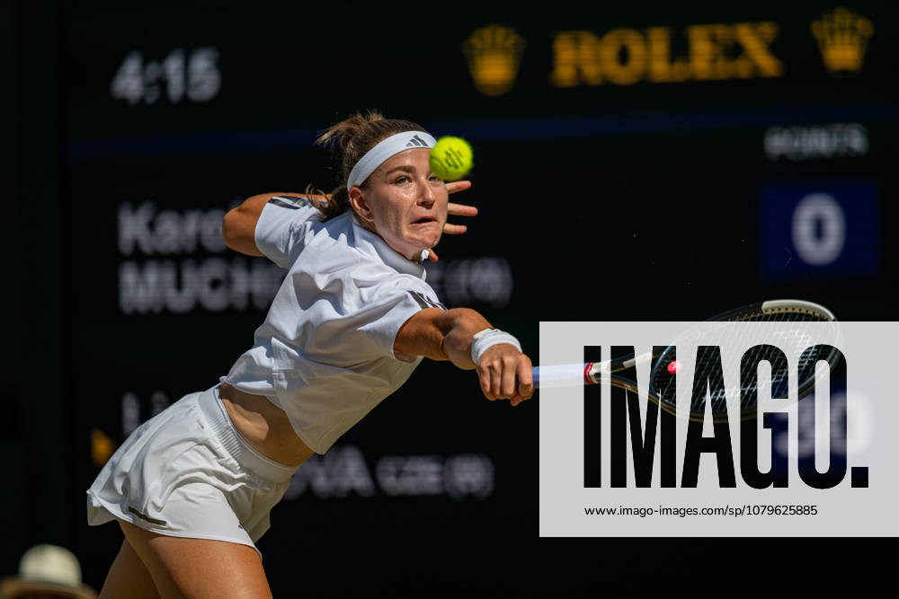 Tennis - Wimbledon Championship 2026 - Day 13 LONDON, ENGLAND - Saturday, July 11, 2026: Karolina Muchova (CZE) during the Ladies Singles Final match on Day Thirteen of The Championships Wimbledon 2026 at the All England Lawn Tennis and Croquet Club. (Photo by Kirsten Holst Propaganda) LONDON All England Lawn Tennis and Croq GREATER LONDON ENGLAND