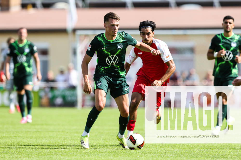 Dzenan Pejcinovic, VfL Wolfsburg, 17th Friendly Match of the 2026–2027 Soccer Season Summer Training: FSV Schöningen vs. VfL Wolfsburg at Elmstadion in Schöningen; Action, Soccer, Germany, Men,Men