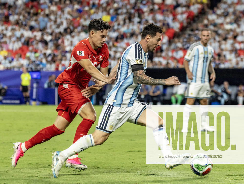 KANSAS CITY, MISSOURI - JULY 11: Lionel Messi of Argentina drives the ball during the FIFA World Cup, WM, Weltmeisterschaft, Fussball 2026 Quarter Final match between Argentina and Switzerland at Kansas City Stadium on July 11, 2026 in Kansas City, Missouri.
