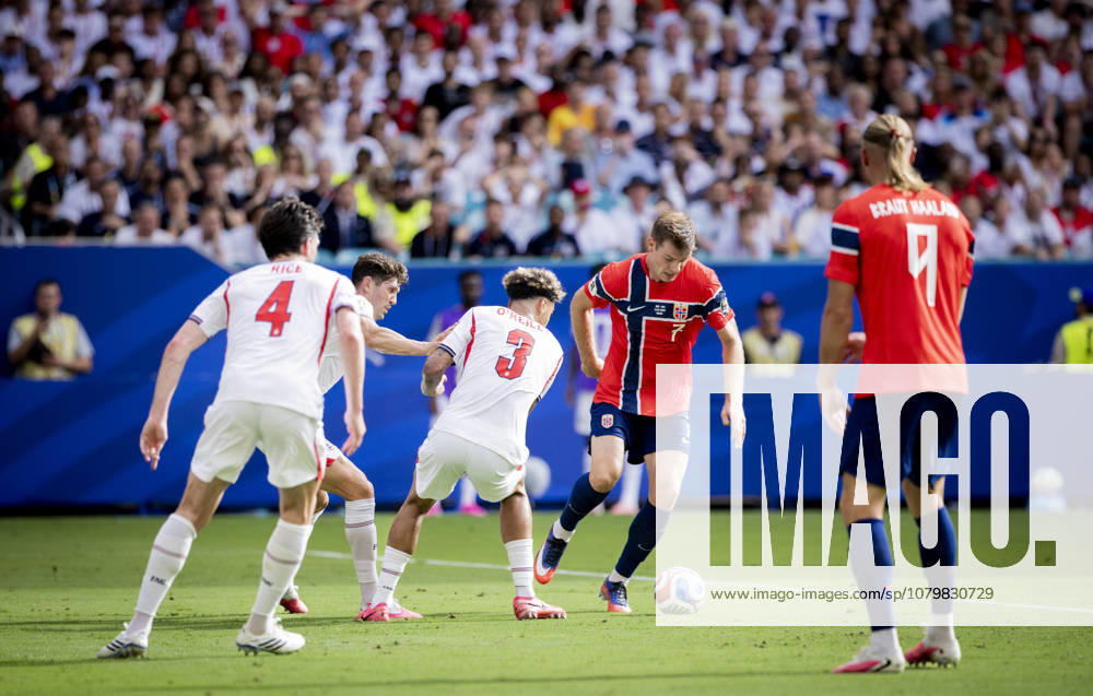 Alexander Sorloth (NOR), Nico O Reilly (ENG), John Stones (ENG), Declan Rice (ENG), Erling Haaland (NOR) Norway, England, World Cup, Norway, England