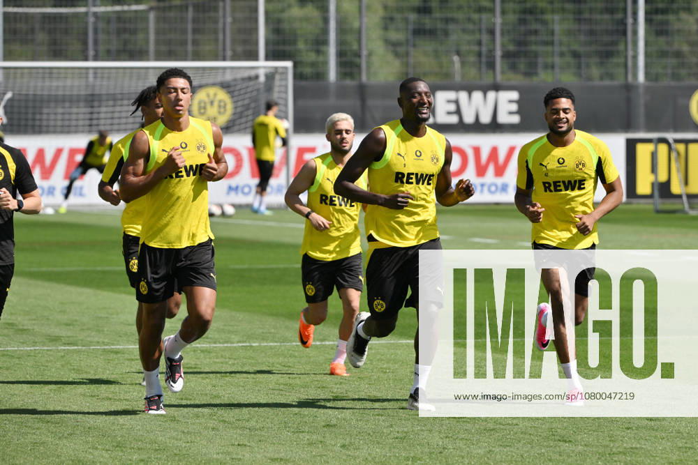Almugera Kabar, Borussia Dortmund; Serhou Guirassy, Borussia Dortmund; Jobe Bellingham, Borussia Dortmund; July 14, 2026; Soccer, Bundesliga 1; 2026–2027 season; Borussia Dortmund training session at the Borussia Dortmund training facility in North Rhine-Westphalia, Germany Team2