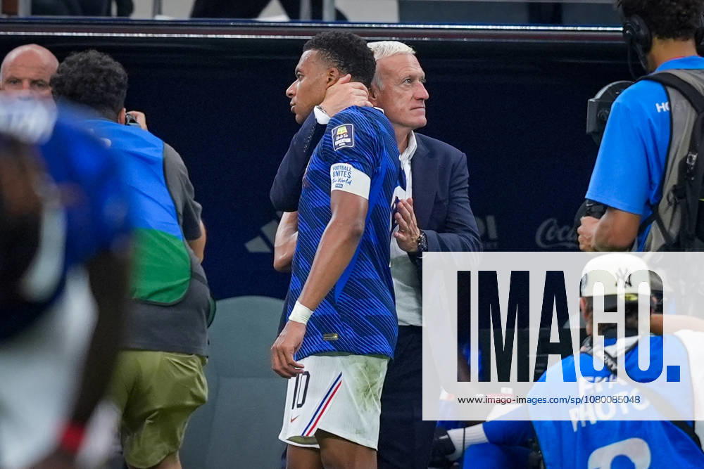 USA Soccer 2026 FIFA World Cup, Semifinal: France vs. Spain at Dallas Stadium in Arlington, Texas; Didier Deschamps, coach of France, and Kylian Mbappé (France No. 10); disappointment, sadness, defeat, elimination, facial expressions