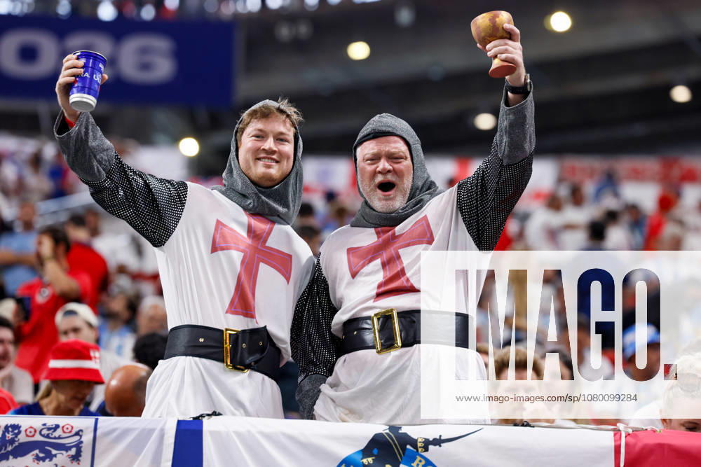 England v Argentina: Semi Final - FIFA World Cup, WM, Weltmeisterschaft, Fussball 2026 English fans dressed as knights in the stand before the FIFA World Cup 2026 Semi Final match between England and Argentina at Atlanta Stadium on July 15, 2026 in Atlanta, United States. Atlanta Atlanta Stadium GA United States