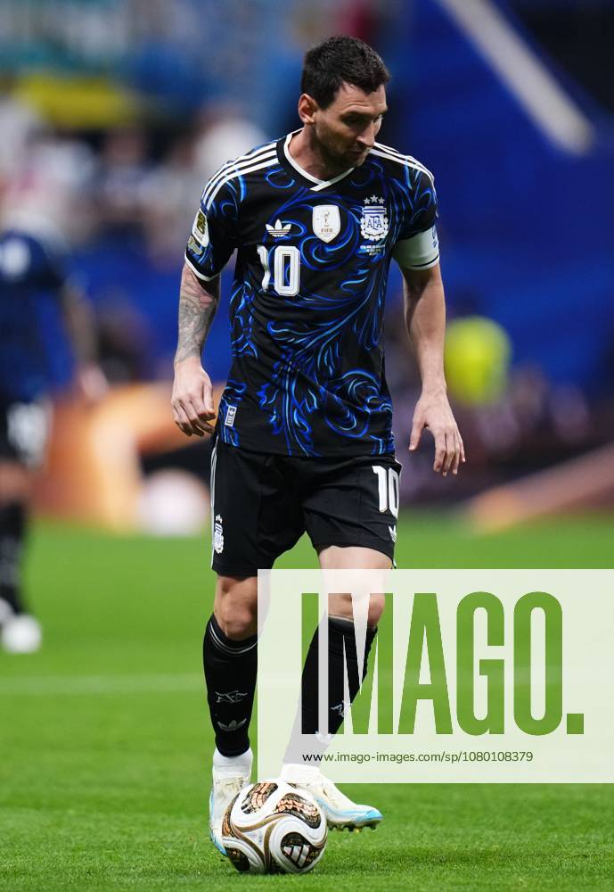 England v Argentina - FIFA World Cup, WM, Weltmeisterschaft, Fussball 2026 - Semi Finals ATLANTA, GEORGIA - JULY 15: Lionel Messi of Argentina controls the ball during the 2026 FIFA World Cup semifinal match between England and Argentina at Atlanta Stadium in Atlanta, Georgia, United States, on July 15, 2026. Jose Hernandez Anadolu Georgia United States. Editorial use only. Please get in touch for any other usage.