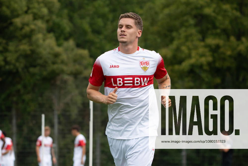 Ramon Hendriks, VfB Stuttgart, 03, GER, VfB Stuttgart, soccer, Bundesliga 1, start of training, public training session, 2026–2027 season, July 16, 2026, DFL regulations prohibit any use of photographs as image sequences and or quasi-video, GER, VfB Stuttgart, soccer, Bundesliga 1, start of training, public training session, 2026–2027 season, July 16, 2026, Stuttgart