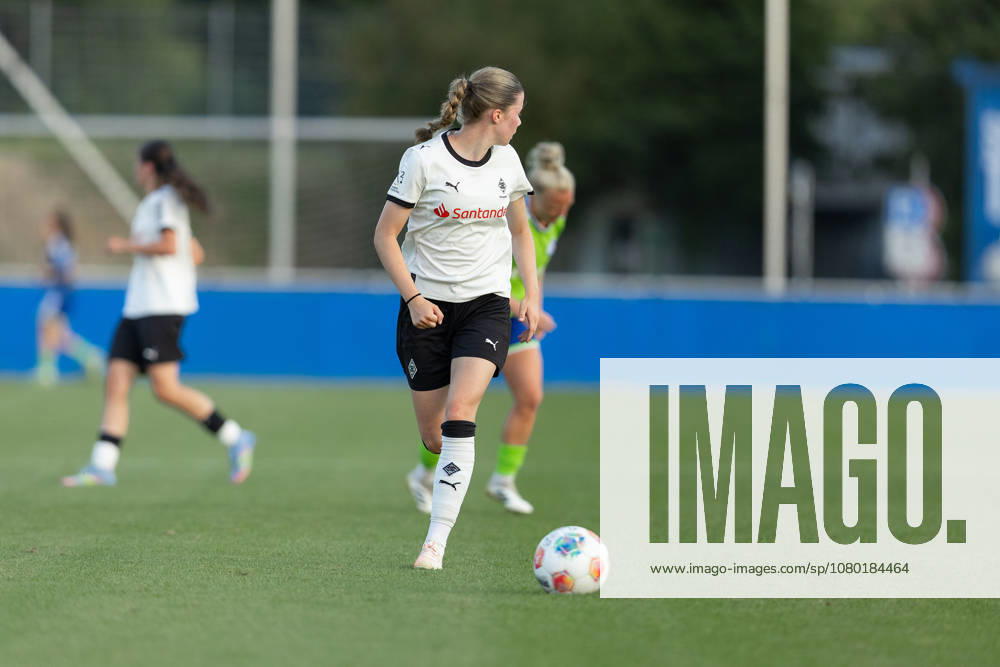Soccer I Women s I Friendly Match I FC Schalke 04 vs. Borussia Mönchengladbach I July 16, 2026 Miriam Arici 2, Borussia Mönchengladbach Gelsenkirchen, Parkstadion, North Rhine-Westphalia, Germany