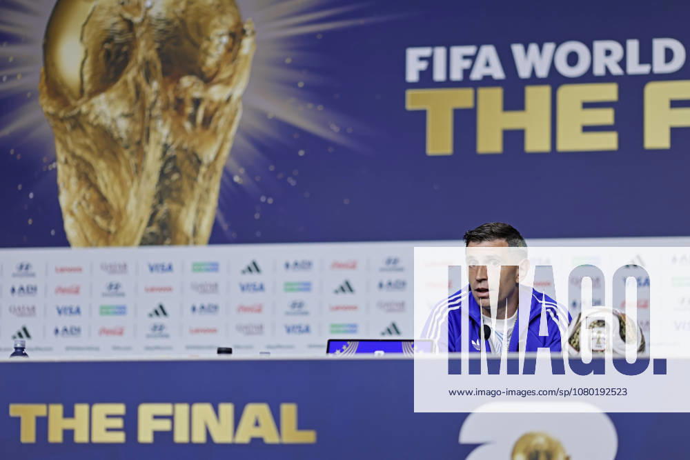 17th July 2026; Javits Center, New York, NY, United States; FIFA World Cup, WM, Weltmeisterschaft, Fussball Football, Argentina press conference, PK, Pressekonferenz Goalkeeper Emiliano Martinez of Argentina speaks during the press conference HeulerxAndrey DiaEsportivo