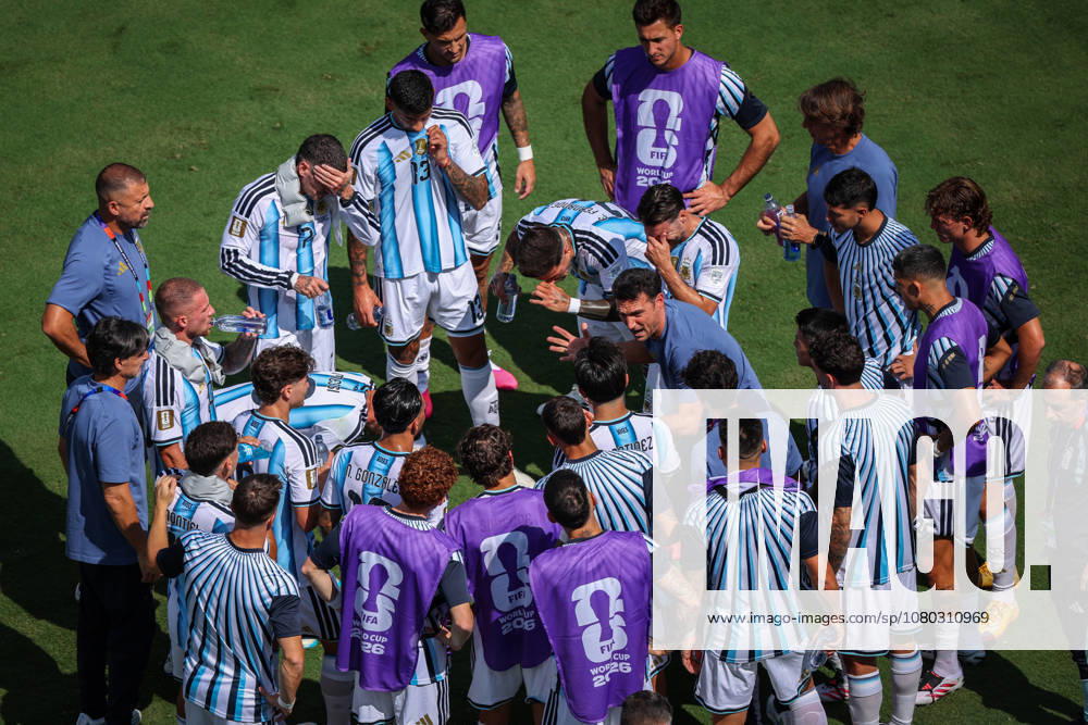 Spain v Argentina: Final - FIFA World Cup, WM, Weltmeisterschaft, Fussball 2026 Head coach Lionel Scaloni of Argentina during the FIFA World Cup USA 2026 Final match between Spain and Argentina at New York New Jersey Stadium in New Jersey, United States. New Jersey United States