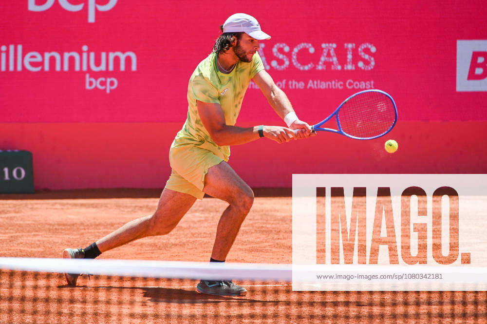 JAIME FARIA in action during the Round of 16 at the Millennium Estoril Open ATP, Tennis Herren tennis tournament at Clube de Tenis do Estoril. Lisbon Portugal - ZUMAr238 20260723_zip_r238_029