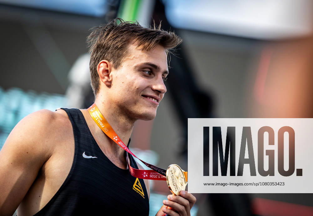 German Track and Field Championships—Men’s Pole Vault, Hanover, July 23, 2026 Marec Metzger of TSV Gräfelfing celebrates his gold medal at the German Track and Field Championships—Men’s Pole Vault—on July 23, 2026, at Opernplatz in Hanover, Lower Saxony