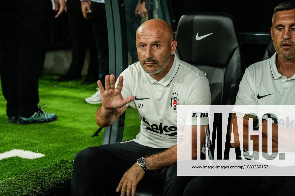Besiktas JK v Midtjylland - UEFA Europa League 2026 27 Second Qualifying Round First Leg Vincenzo Italiano, coach of Besiktas, gestures during the UEFA Europa League 2026 27 second qualifying round first leg match between Besiktas and FC Midtjylland at Tupras Stadium in Istanbul, Turkey, on July 23, 2026. Istanbul Istanbul Turkey