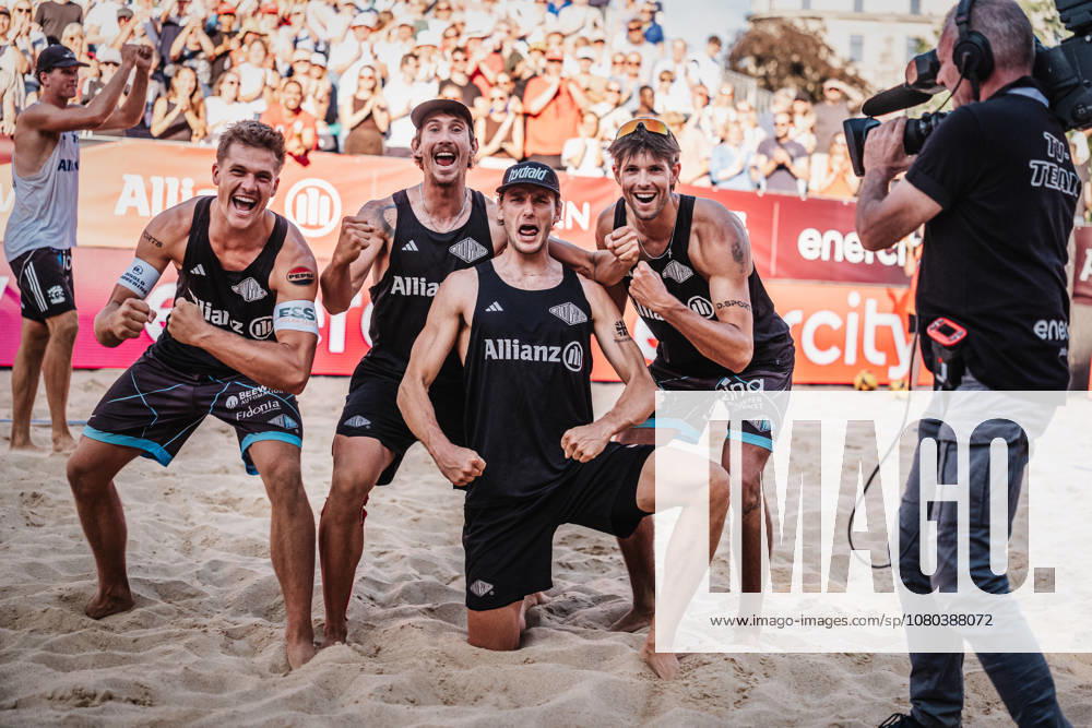 Men s Beach Volleyball Allianz German Beach Club Finals The 2026 Finals Hanover Olympic Sport Eintracht Sponten vs. Hauptstadt Beacher July 24, 2026 (from left) Luis Kubo, Lukas Pfretzschner, Paul Henning, and Niklas Held celebrate after winning the four-on-four match in the Golden Set at Opernplatz in Hanover, Lower Saxony, Germany