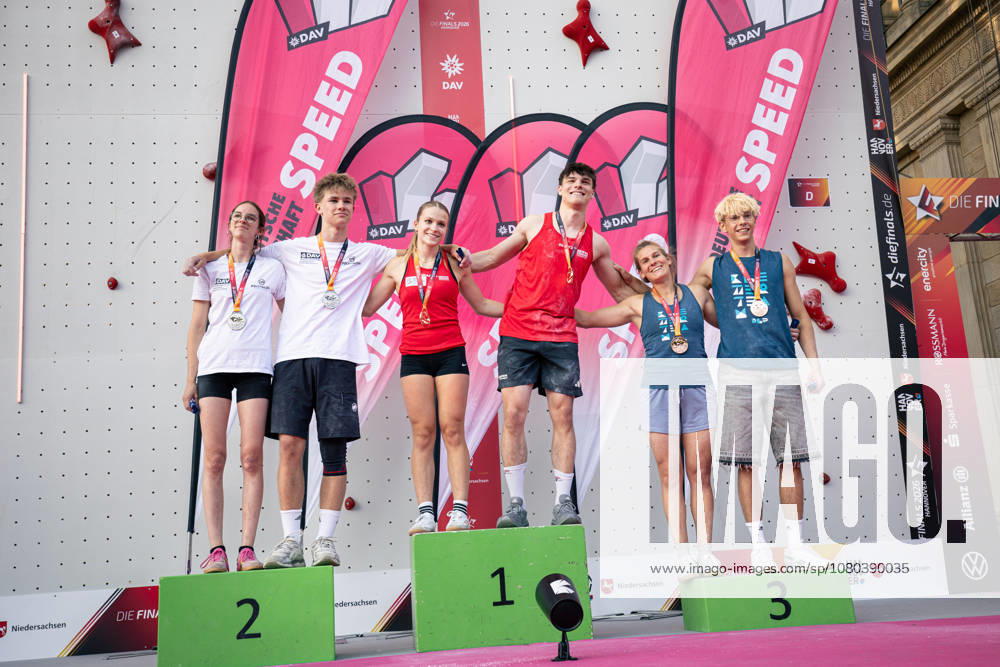 Climbing Speed Climbing The Finals 2026 German Speed Climbing Mixed Relay Links Laura Wachter, Baden-Württemberg, and Nick Ressmann, Baden-Württemberg, center: Nele Thomas (North Rhine-Westphalia) and Andrin Zedler (North Rhine-Westphalia), right: Florence Grünewald (Rhineland-Palatinate) and Finn Lucas Scholtes (Rhineland-Palatinate), Hannover Opernplatz, Lower Saxony, Germany