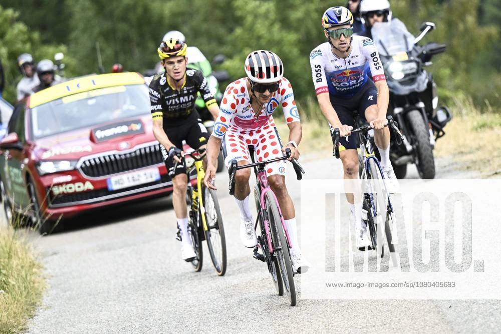 Ecuadorian Richard Carapaz of EF Education-EasyPost pictured in action during stage 20 of the 2026 Tour de France cycling race, a stage of 171km Le Bourg d Oisans to Alpe d Huez, on Saturday 25 July 2026. The 113th edition of the Tour de France starts on Saturday 4 July in Barcelona, Spain, and will finish in Paris, France on the 26th of July. JASPERxJACOBS x182008525x