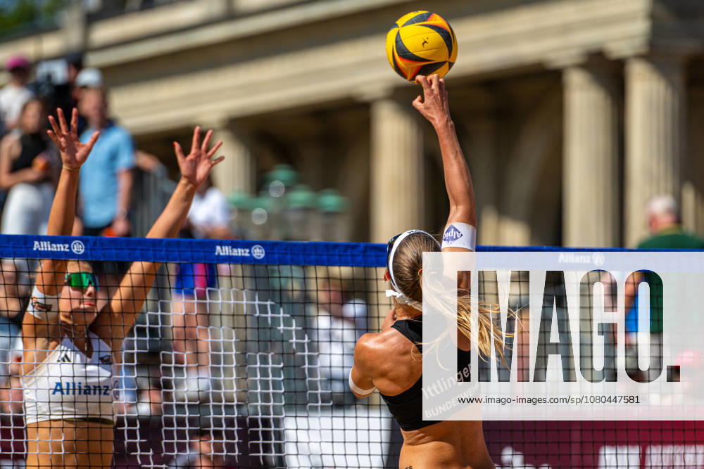 Eintracht Spontent Ittlinger van de Velde (Black) vs. BR Volleys Maidhof (Black and White) Women s Beach Volleyball Final, The Finals 2026, July 25, 2026, Opernplatz, Hanover, GER,