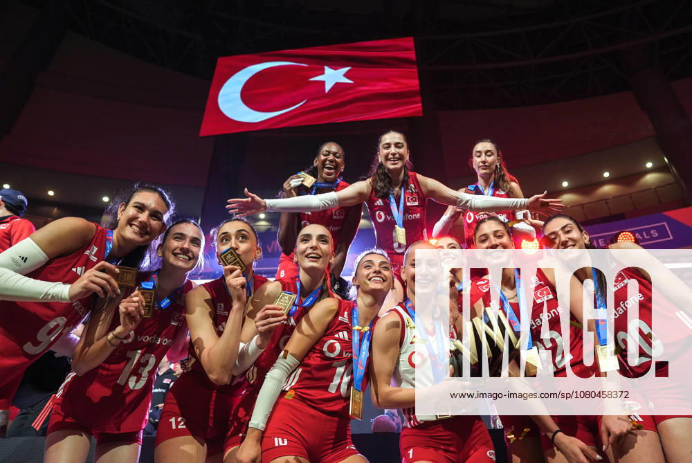 Turkiye win 2nd Women’s Nations League title with victory over Brazil MACAO, CHINA - JULY 26: Players of Turkiye celebrate after winning the 2026 FIVB Volleyball Nations League (VNL) women s final match between Turkiye and Brazil at the East Asian Games Dome in Macao, China, on July 26, 2026. Turkiye’s national women’s volleyball team defeated Brazil 3-1 in the 2026 FIVB Volleyball Nations League final to win the tournament for the second time in their history. Dilara Irem Sancar Anadolu Macao China. Editorial use only. Please get in touch for any other usage.