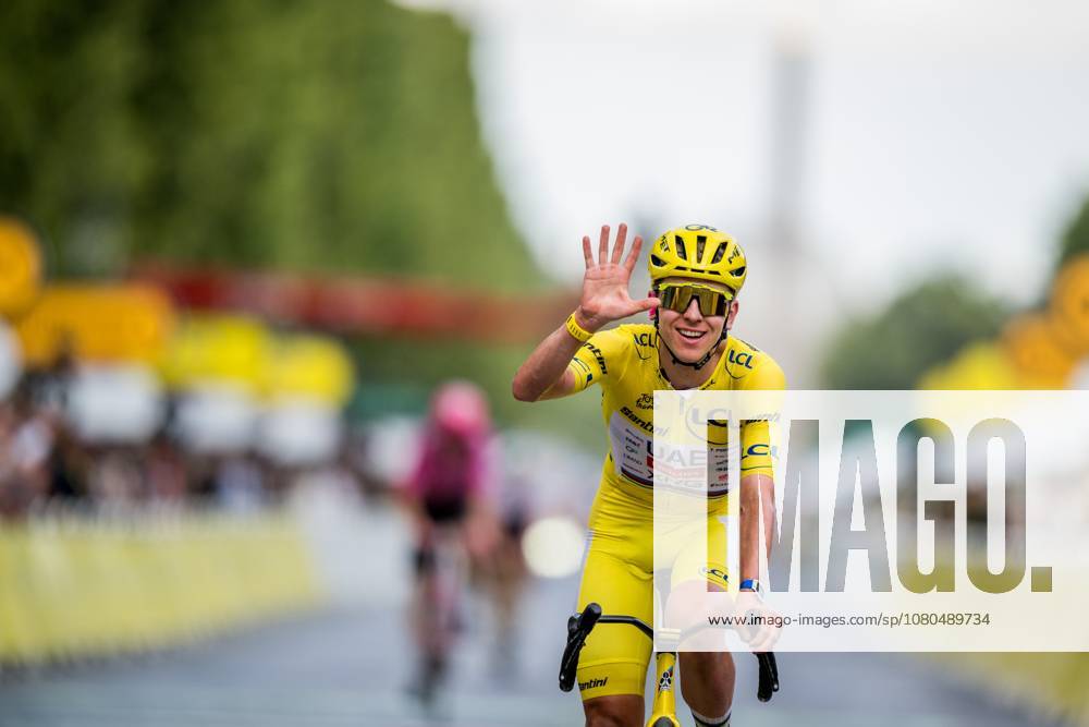 Slovenian Tadej Pogacar of UAE Team Emirates-XRG celebrates as he crosses the finish line at stage 21 of the 2026 Tour de France cycling race, a stage of 130km from Thoiry to Paris Champs-Elysees , on Sunday 26 July 2026. The 113th edition of the Tour de France starts on Saturday 4 July in Barcelona, Spain, and will finish in Paris, France on the 26th of July. JASPERxJACOBS x182145232x