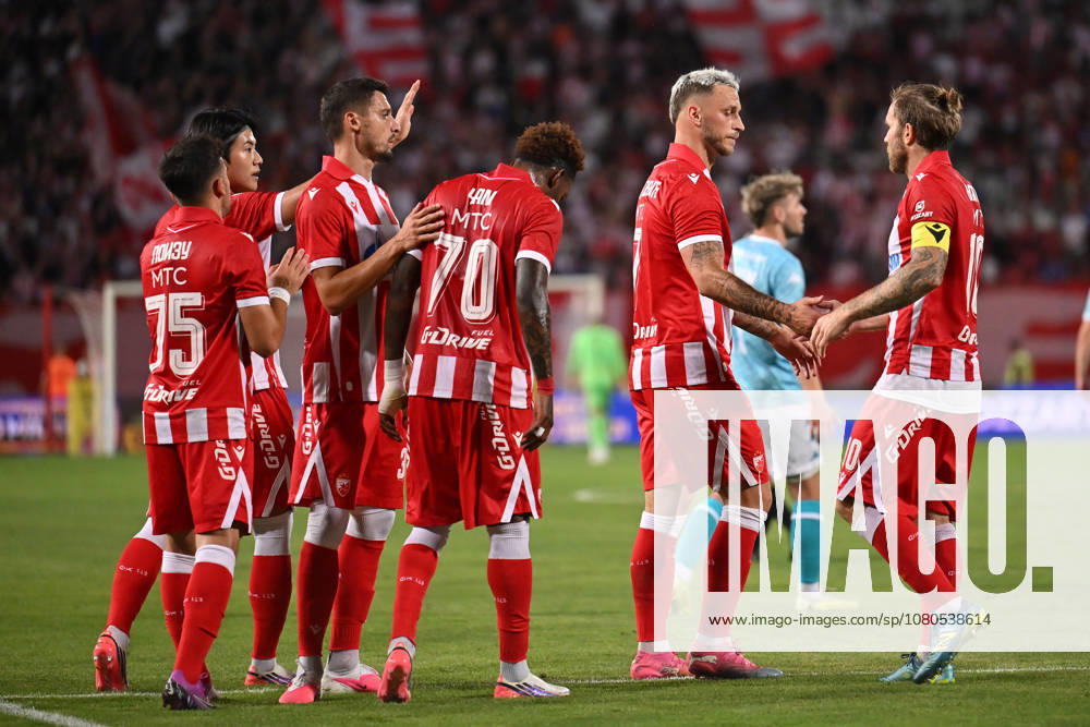 CRVENA ZVEZDA vs LARNE NORTHERN IRLAND MARKO ARNAUTOVIC and ALEKSANDAR KATAI football Crvena zvezda vs Larne Northern Irland during UEFA Champions league qualification match at Rajko Mitic stadium, Belgrade 29.07.2026 Foto: FOOTBALL, CRVENA ZVEZDA, RED STAR, UEFA CHAMPIONS LEAGUE QUALIFICATIONS, LARNE NORTHERN IRLAND Belgrade Rajko Mitic stadium Serbia