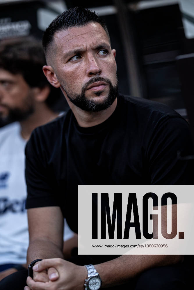 FC Porto Head Coach Francesco Farioli during the Supertaca Final match between FC Porto and SCU Torreense at Estadio Cidade de Coimbra in Coimbra on August 01, 2026 Coimbra Portugal - ZUMAg283 20260801_zsp_g283_042