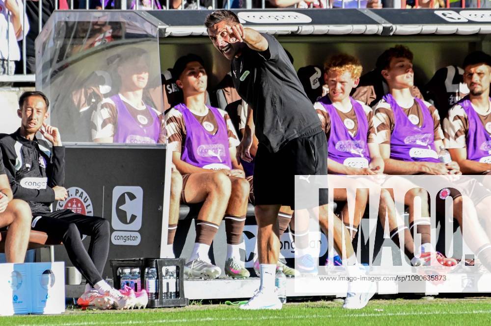 Coach Marcel Rapp, St. Pauli, Germany, Hamburg, Millerntor, soccer, 2. Bundesliga, friendly match, FC St. Pauli vs. Real Club Deportivo de A Coruna