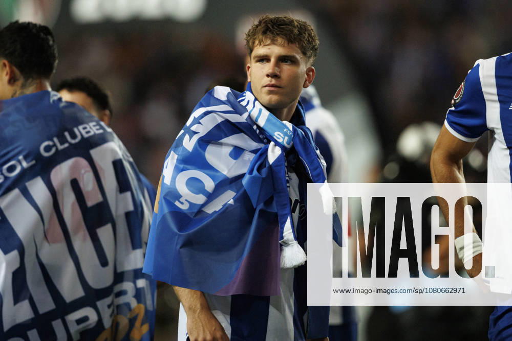 Oskar Pietuszewski seen during Supertaca Portugal 2026 game between teams of FC Porto and UD Torreense (Maciej Rogowski Ball Raw Images PT) Coimbra Estadio Cidade de Coimbra Portugal