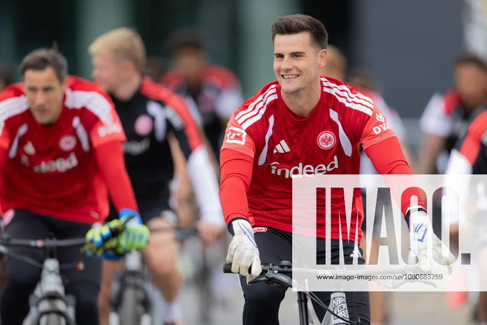 Training: Eintracht Frankfurt goalkeeper Michael Zetterer, Eintracht Frankfurt, 23. Eintracht Frankfurt training session on July 20, 2026, at Deutsche Bank Park in Frankfurt am Main, Frankfurt am Main, Hesse, Germany. Deutsche Bank Park