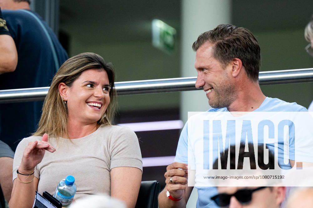 GER, Soccer, Women, UEFA Women s Champions League, 2026–2027 Season, Qualifying Tournament, Semifinals, Eintracht Frankfurt vs. Omonia Nicosia, Katharina Kiel, Director of Women’s Soccer, Eintracht Frankfurt; Markus Krösche, Sporting Director, Eintracht Frankfurt; Frankfurt am Main, Stadion am Brentanobad, Hesse, Germany