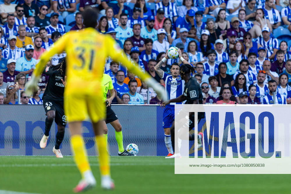 FC Porto v FC Alverca - Liga Portugal Betclic 2026 27 Borja Sainz of FC Porto is seen on action during the FC Porto x FC Alverca match for the Liga Portugal Betclic 2026 27 at Estadio do Dragao, Porto, on August 9, 2026. Porto Porto Portugal