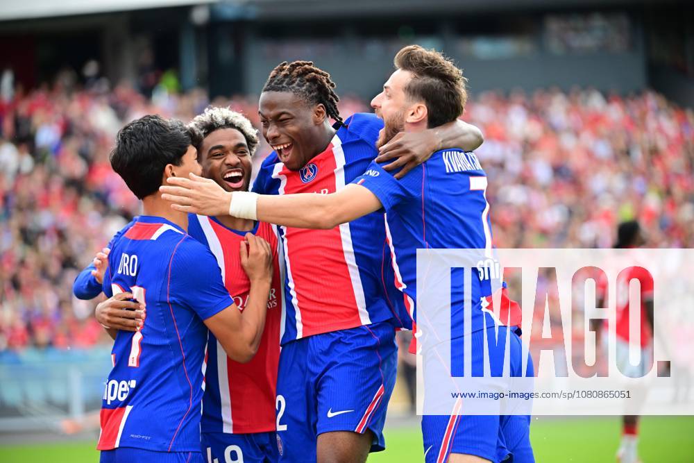 Dro Fernandez, Mbaye Ibrahim Boly, David Kvaratskhelia, Khvicha FRIENDLY SOCCER MATCH 2026 PSG vs. MANCHESTER UNITED 1–1 ULLEVI STADIUM, GOTHENBURG, SWEDEN, August 8, 2026, Jean B. AutissierAPTISTE 1–0 Mbaye Ibrahim Gothenburg Ullevaal Stadium Sweden GermanyxJapanxUKxFrancexBelgiumxOUT