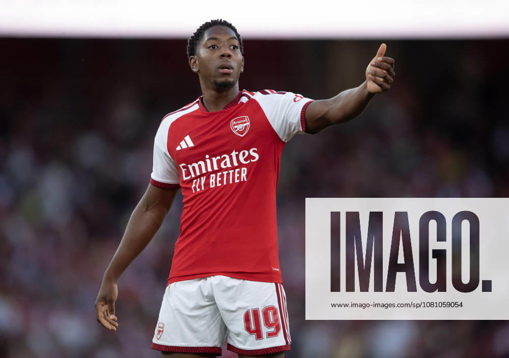 Arsenal FC v Como Calcio - Pre-Season Friendly LONDON, ENGLAND - AUGUST 12: Myles Lewis-Skelly of Arsenal during the pre-season friendly match between Arsenal FC and Como Calcio at Emirates Stadium on August 12, 2026 in London, United Kingdom. London Emirates Stadium England United Kingdom