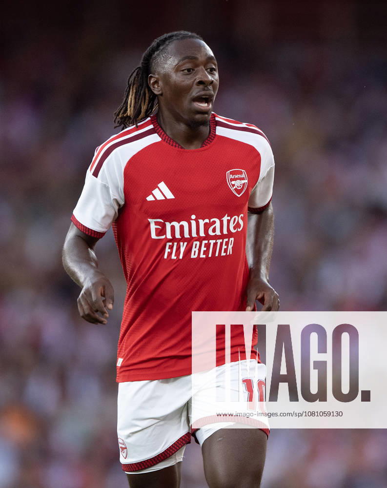 Arsenal FC v Como Calcio - Pre-Season Friendly LONDON, ENGLAND - AUGUST 12: Eberechi Eze of Arsenal during the pre-season friendly match between Arsenal FC and Como Calcio at Emirates Stadium on August 12, 2026 in London, United Kingdom. London Emirates Stadium England United Kingdom