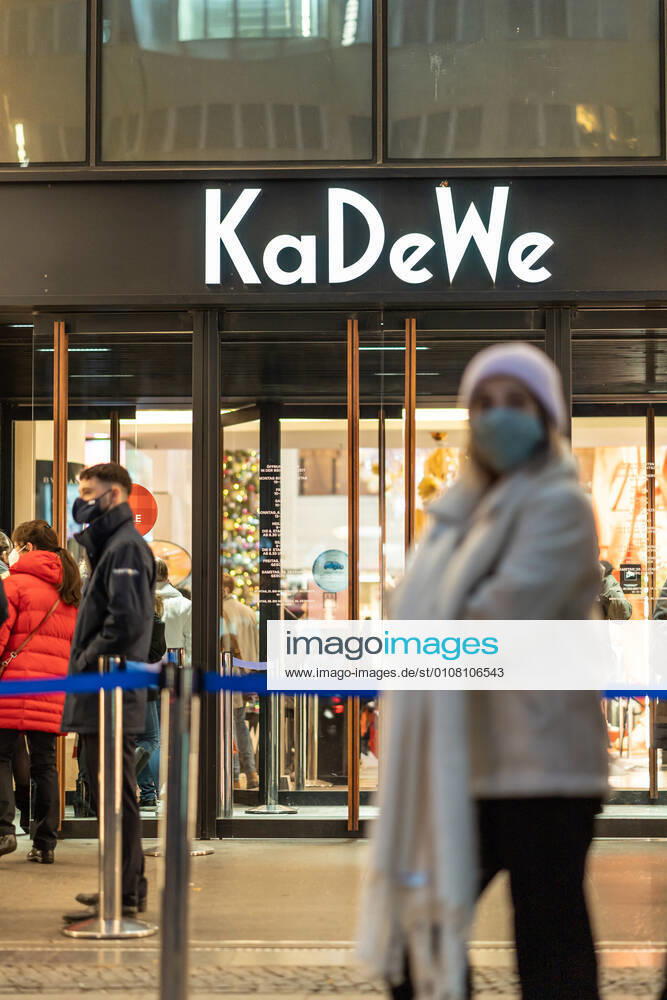 Berlin,Germany,GER,the KaDeWe on Tauentzienstrasse in a Christmassy mood