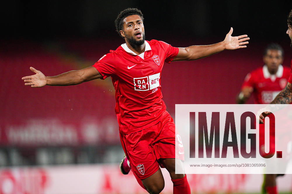 Monza s Gustavo Varela celebrates after scoring the 1-0 goal for his team during Frecciarossa Italian Cup 2026 2027 soccer match between Monza and Avellino at the U-Power Stadium in Monza, north Italy - Friday, August 14, 2025. - Soccer .