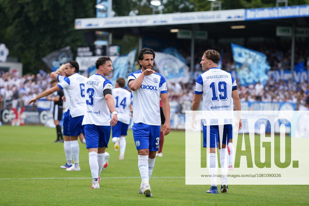 German Soccer, 3rd Division, Matchday 2, Hänsch Arena, SV Meppen vs. SG Sonnenhof Großaspach: Cheers for Stefan Rankic of SV Meppen, who scored the 1-0 goal