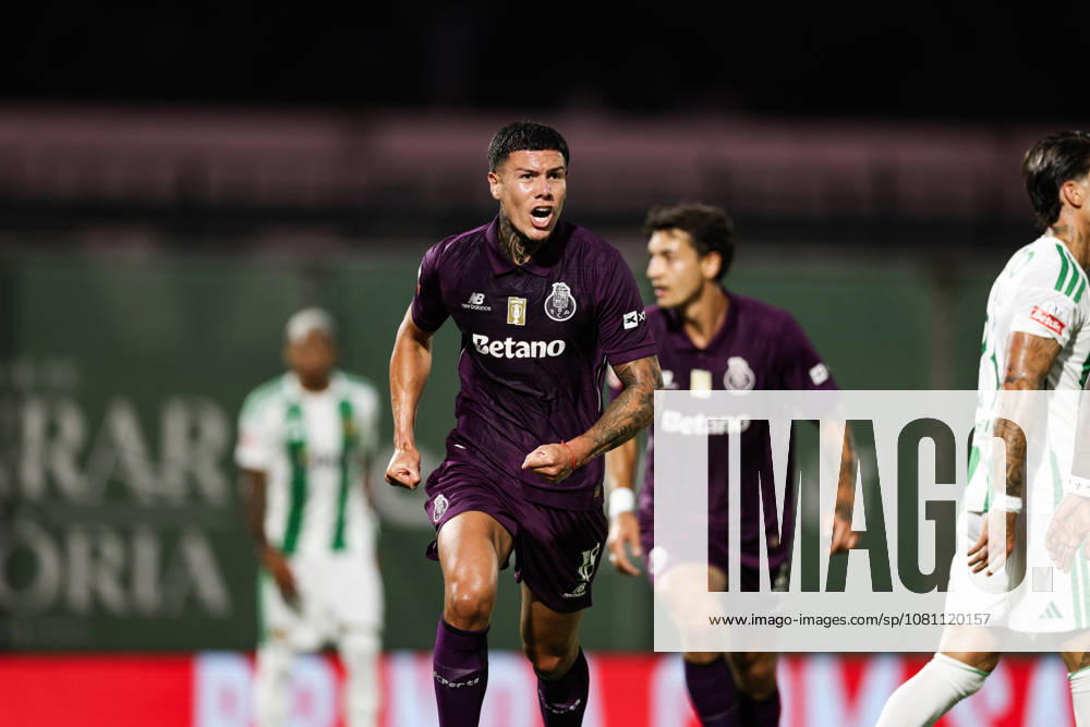VILA DO CONDE, PORTUGAL - AUGUST 15: Nehuen Perez of FC Porto celebrates goal during the Liga Portugal Betclic 2026 27 match between Rio Ave and FC Porto at Estadio dos Arcos on August 15, 2026 in Vila do Conde, Portugal. Vila Do Conde Portugal - ZUMAe141 20260815_zsp_e141_026