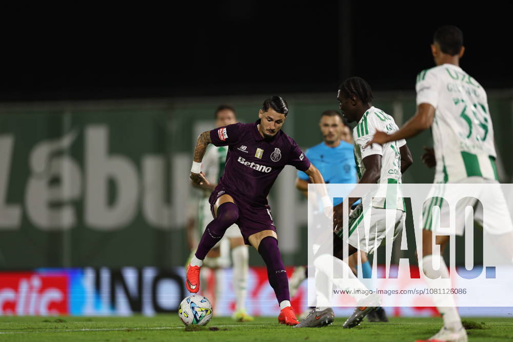 VILA DO CONDE, PORTUGAL - AUGUST 15: Borja Sainz of FC Porto in action during the Liga Portugal Betclic 2026 27 match between Rio Ave and FC Porto at Estadio dos Arcos on August 15, 2026 in Vila do Conde, Portugal. Vila Do Conde Portugal - ZUMAe141 20260815_zsp_e141_057