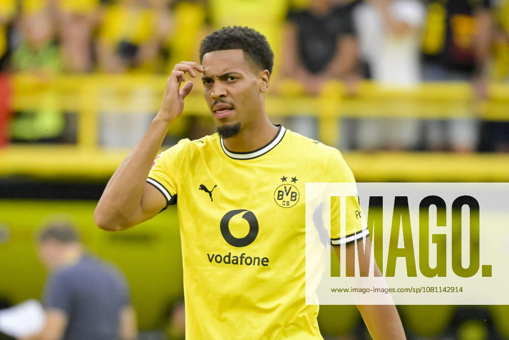 Felix Nmecha (Borussia Dortmund) looks on during the pre-season friendly match between Borussia Dortmund and AS Roma at Signal Iduna Park on August 15, 2026 in Dortmund, Germany. (Photo by Max Maiwald DeFodi Images) -