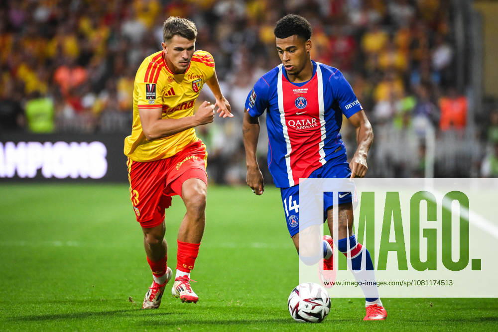 Maik NAWROCKI of Lens and Desire DOUE of PSG during the Champions Trophy (Trophee des Champions) match between RC Lens and Paris Saint-Germain (PSG) at Bollaert-Delelis Stadium on August 16, 2026 in Lens, France. RC Lens V Paris Saint-Germain - Champions Trophy - ZUMAm308 20260816_zsp_m308_002