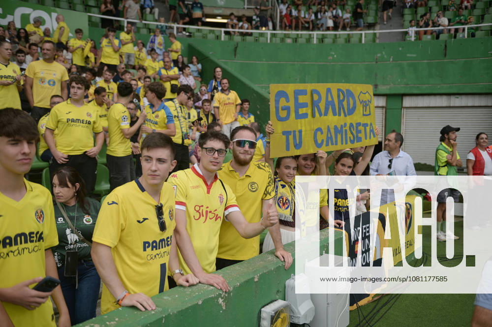 ESP LaLiga EA Sports: Racing Santander vs. Villarreal CF—Villarreal fans during the LaLiga EA Sports match between Racing Santander and Villarreal CF, played at Campos de Sport de El Sardinero Stadium in Cantabria on August 16, 2026, in Spain. Spanish Soccer